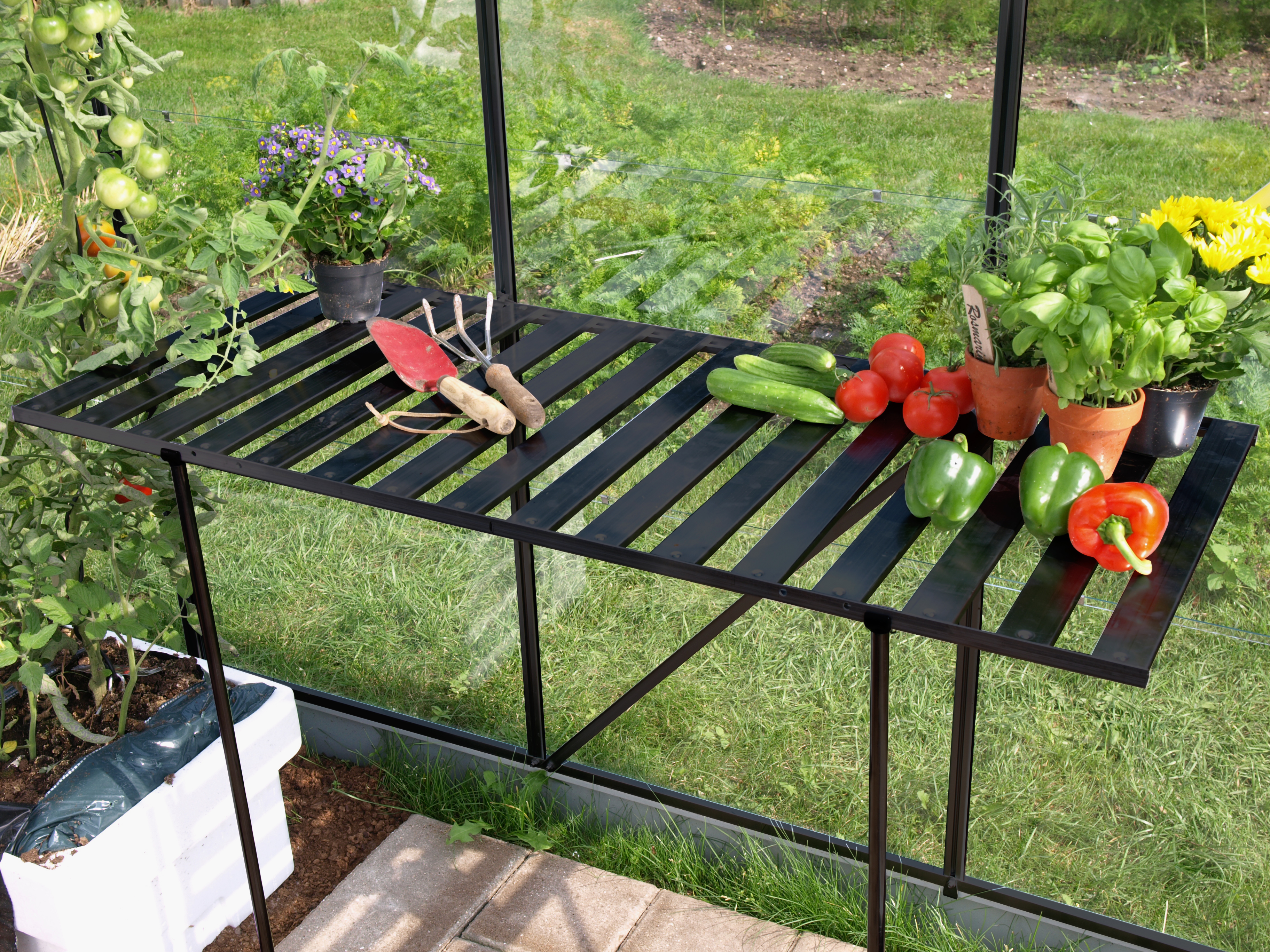 Vitavia abklappbarer Tisch aus Aluminium inkl. Befestigungsmaterial